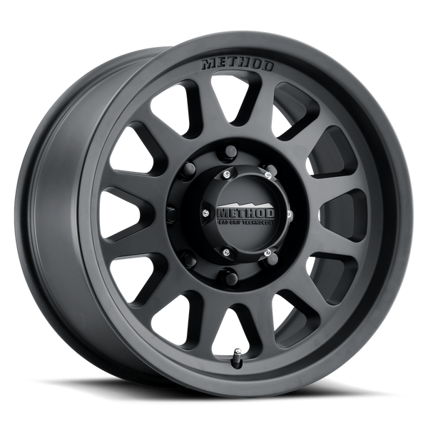 704 | HD | Matte Black | 17x9 8x180 +18